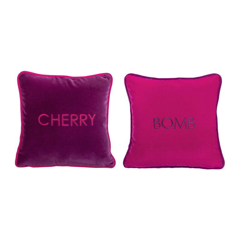 In cocktail we trust <br><em>Cherry Bomb</em>